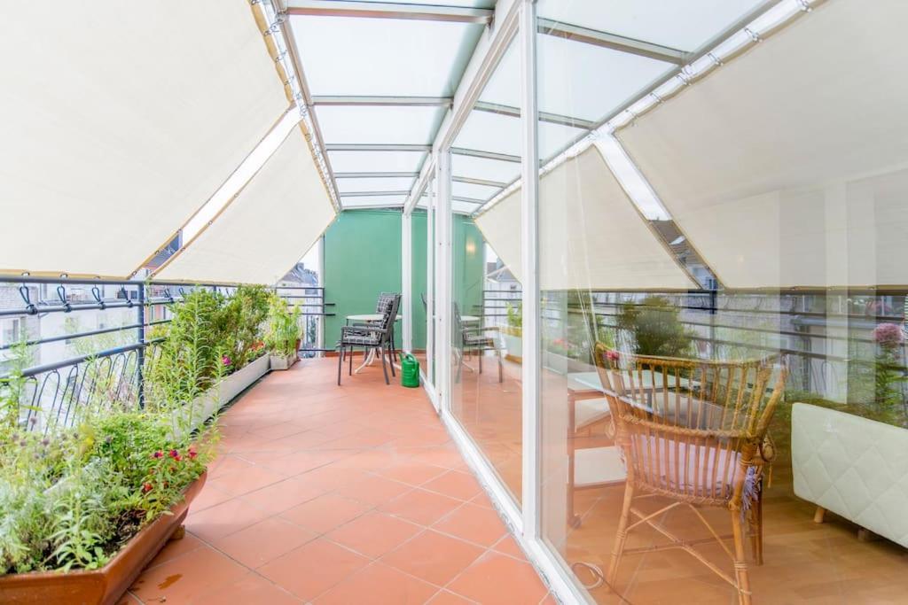 Modernes, Sonniges Im Herzen Von Appartement Düsseldorf