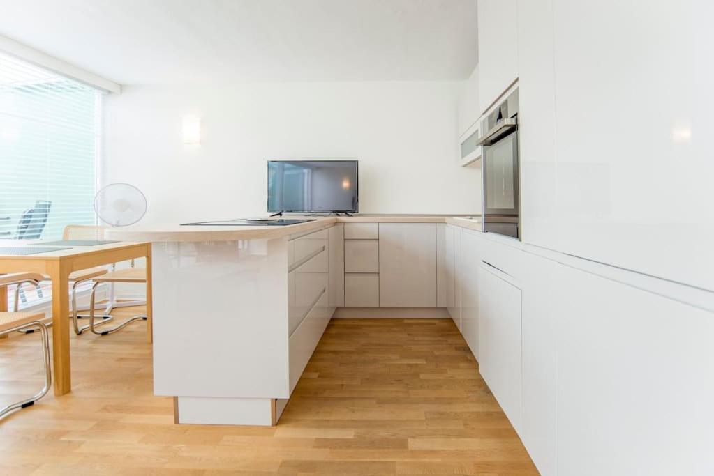 Modernes, Sonniges Im Herzen Von Appartement *