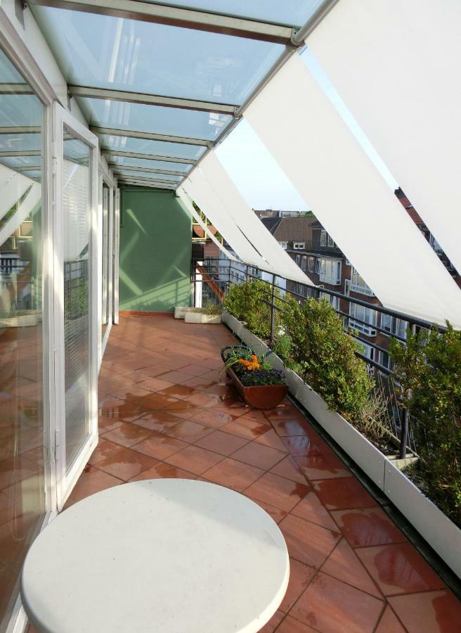 Modernes, Sonniges Im Herzen Von Düsseldorf