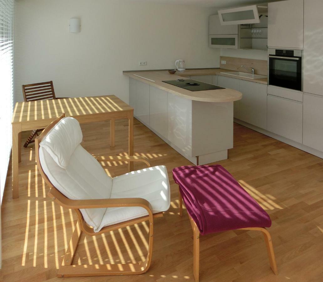 Appartamento Modernes, Sonniges Im Herzen Von Düsseldorf